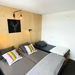 Apartment L'everest - 2 Pieces 5 Pers - L'everest - 031ev -plagne Centre Mae-9504 *